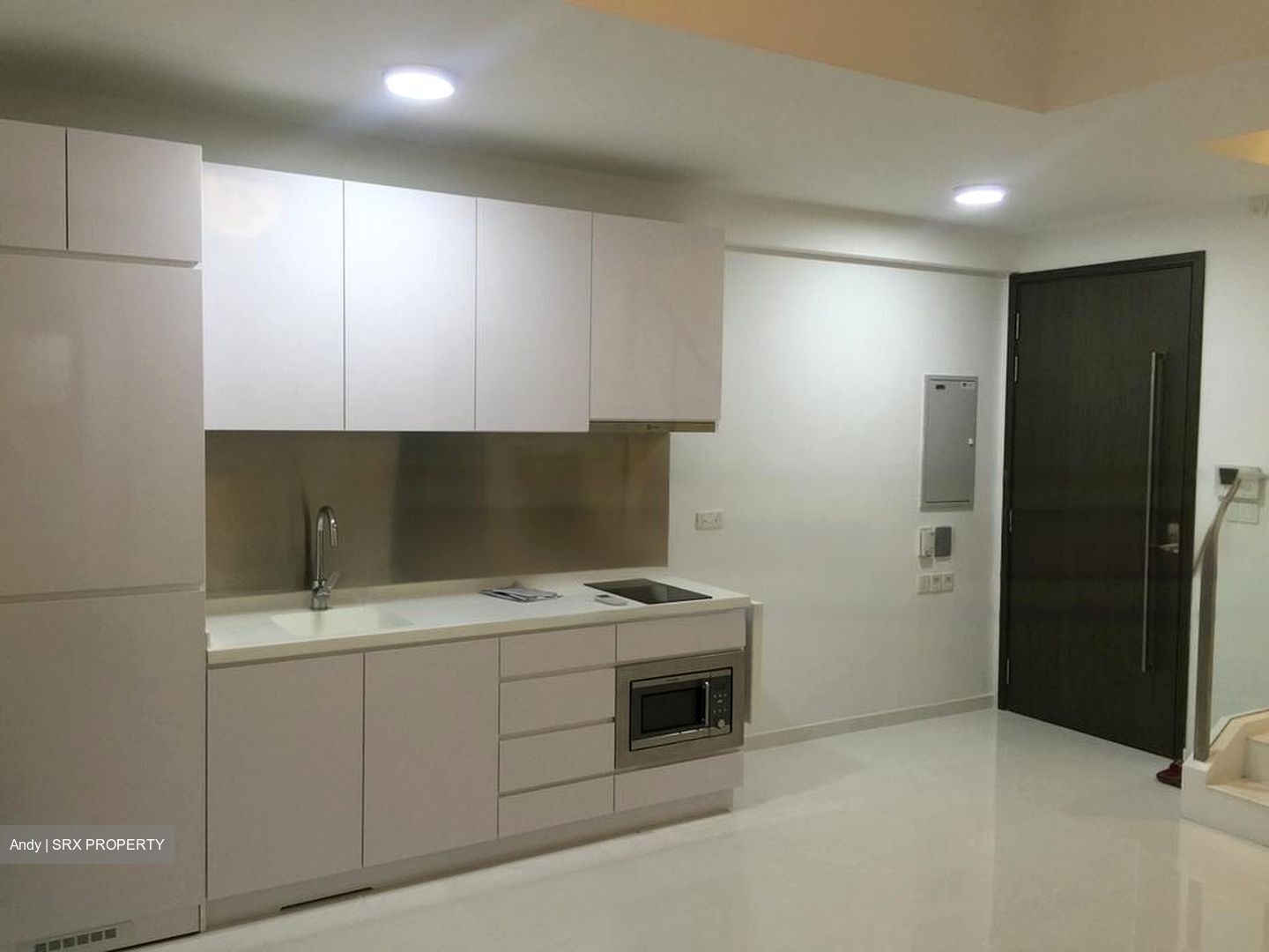 # 1 Loft (D14), Apartment #469338141